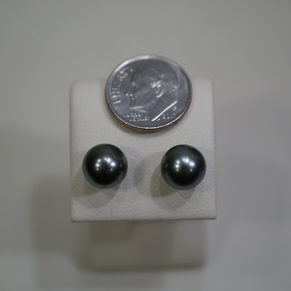 14KW Gold & Genuine Tahitian Pearl Stud Earrings - Picture 3 of 3